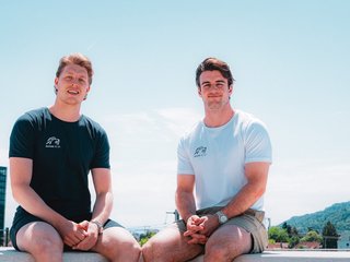 Simon Knak und Tim Berni sind da