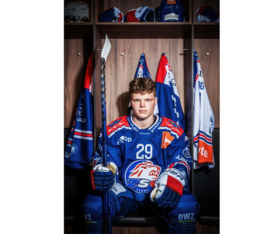 Ustinkov, Daniil