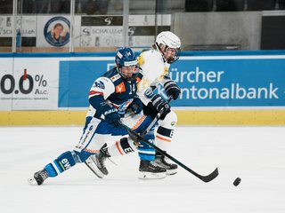 Ambri kontert ZSC Lions Frauen aus