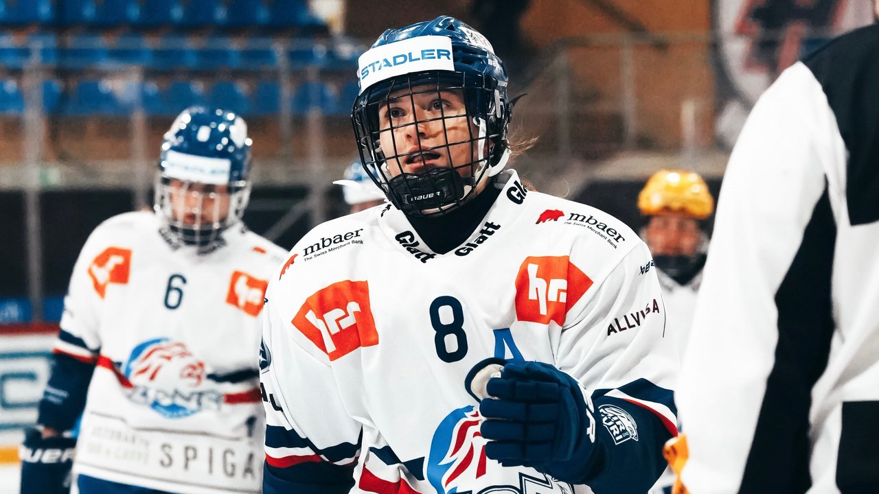 Lions Frauen mischen an der Spitze mit