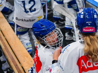 ZSC Lions Frauen mit überzeugendem 7:0-Sieg in Neuenburg