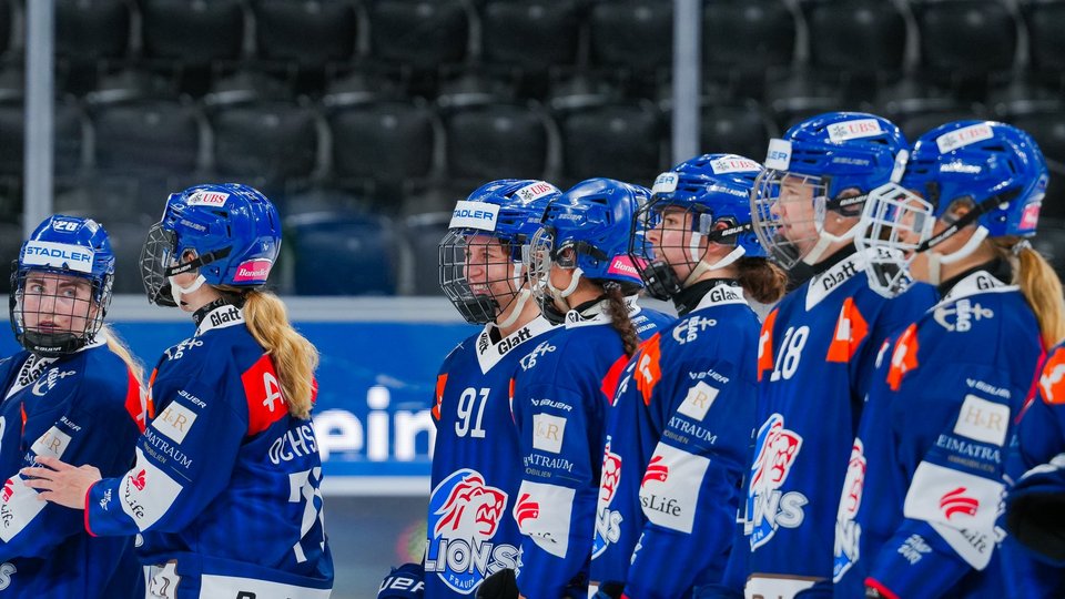ZSC Lions Frauen treffen auf den Leader