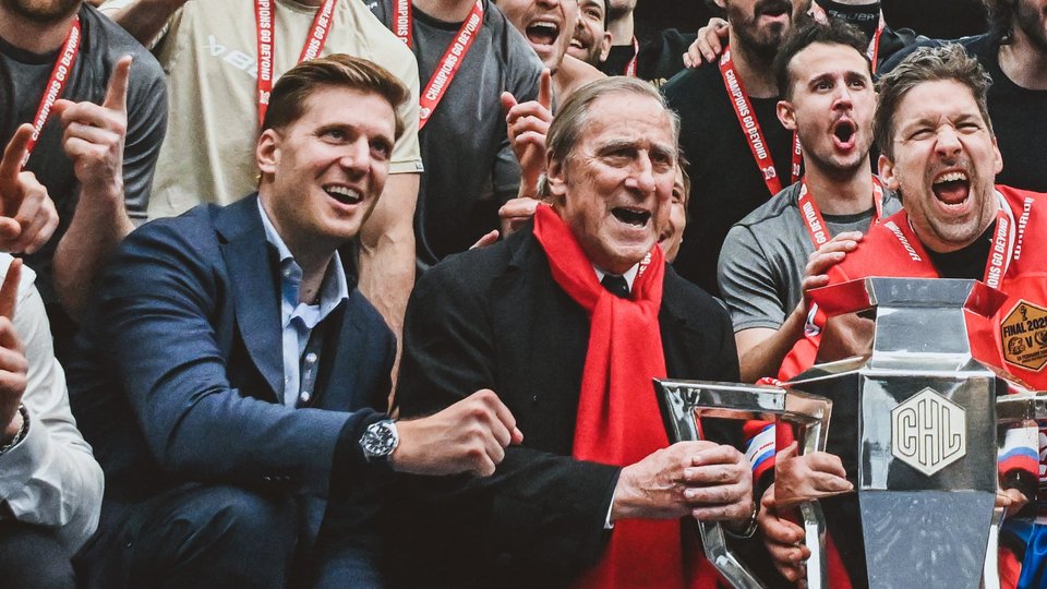 Walter Frey übergibt Präsidium der ZSC Lions an seinen Sohn Lorenz