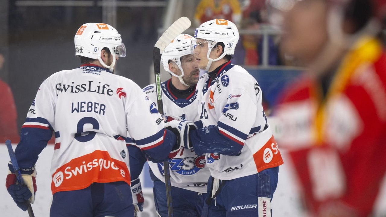 Drei Powerplaytore für drei Punkte